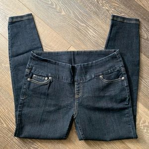 HUE pull on cropped denim skinny jegging sz L